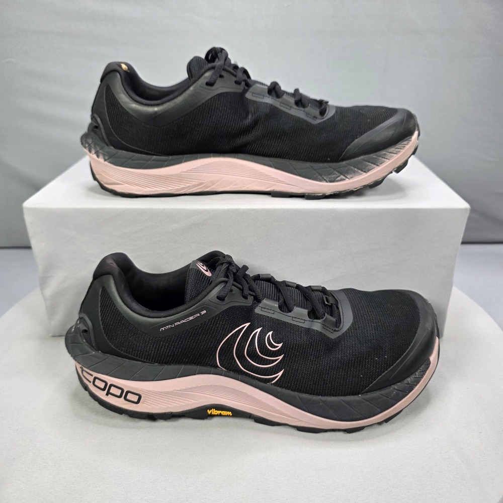 Topo Athletic MTN Racer 3 Women Size 10.5 Black Mauve Trail Running Vibram Shoes